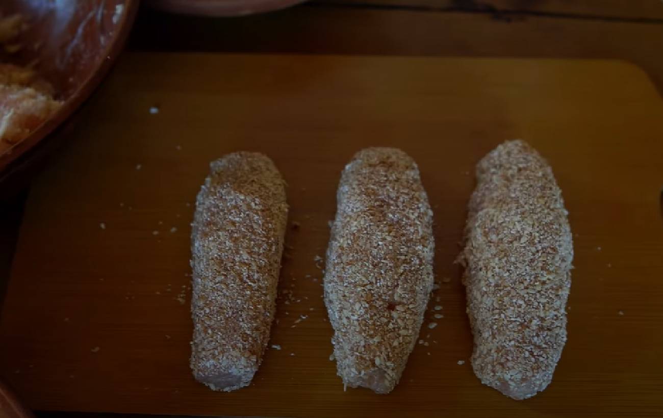 Мазурики из индейки: рецепт сочных котлет в хрустящей панировке